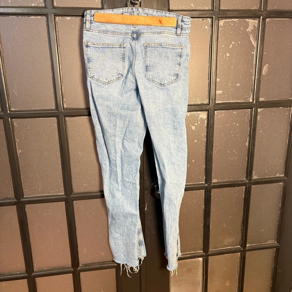 The Drop Raw Hem Straight Leg Jeans Light Wash Minimal Denim 28 - Picture 2 of 13